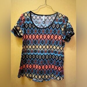 Lularoe classic tee
